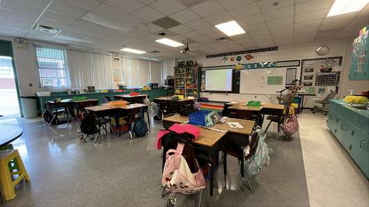 Valleyview Elementary School Classroom Standard in Lakeland 3