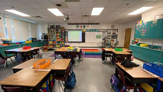 Valleyview Elementary School Classroom Standard in Lakeland 2