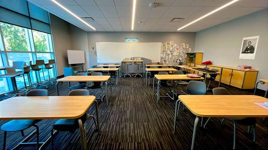 Montgomery High School Classroom Standard in Santa Rosa 3