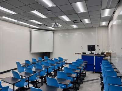 Classroom (Medium)