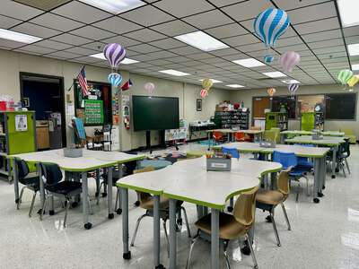 Hogg New Tech Center Library in Dallas