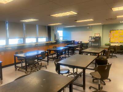 Mather - Stephen T. Mather High School Classroom Standard in Chicago