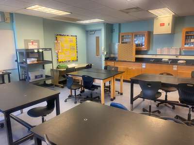 Mather - Stephen T. Mather High School Classroom Standard in Chicago