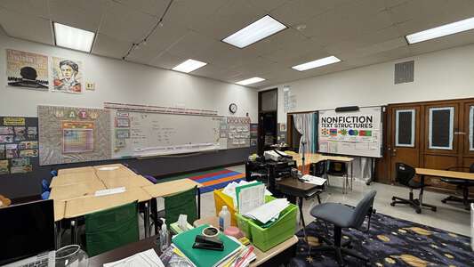 Cardenas - Lazaro Cardenas Elementary School Classroom Standard - South Campus in Chicago 3