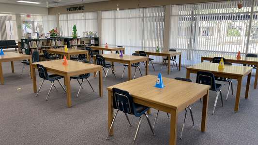 Valrico Elementary School (4581) Library in Valrico