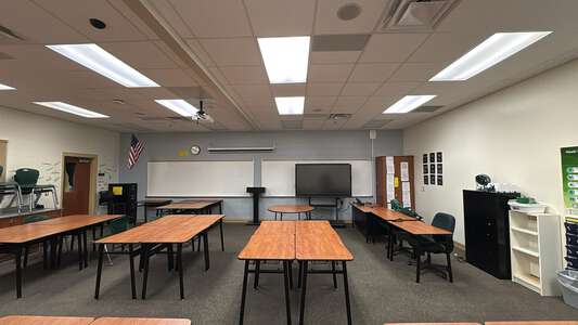 Weeki Wachee High School Classroom Standard in Brooksville 3