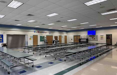 Willow Creek Elementary School Cafeteria in Nampa