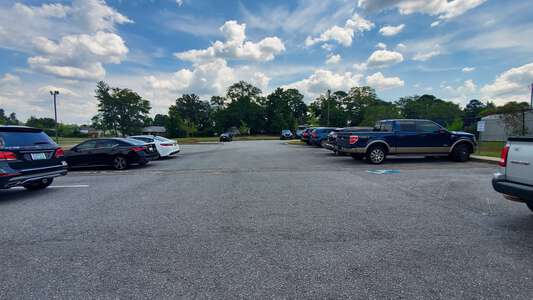 Pendergrass Fairwold School Parking Lot - Front in Columbia