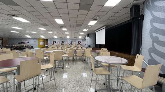 Aldine Young Women's Leadership Academy Cafeteria in Houston 4