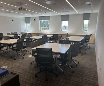 Dr. Marcus A. Foster Leadership Center Large Conference Room in Oakland 2