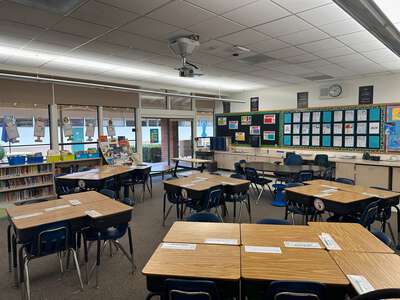 Carver Elementary School Classroom Standard in San Marino