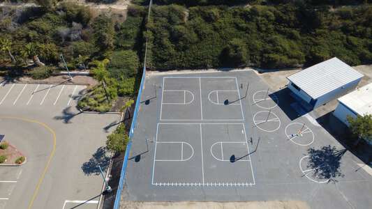 Lake Elementary School Outdoor Basketball Courts 1 in Oceanside 2