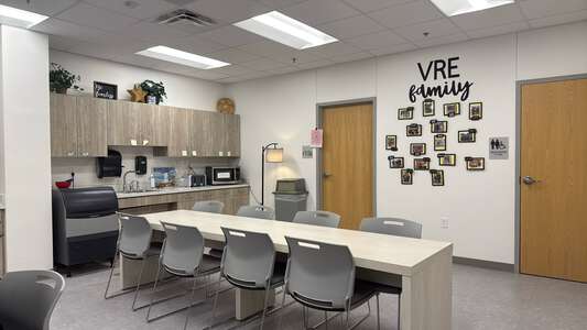 Room F113 - Teacher Lounge - VRE