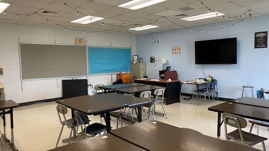 Moss Middle School Classroom Standard in Bowling Green