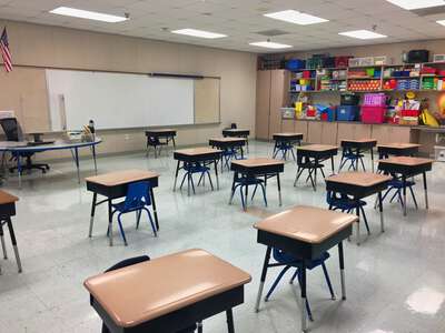 Valley West Elementary Classroom Standard in Houston