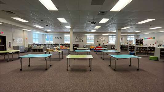 McKendree Elementary School Media Center in Lawrenceville 3