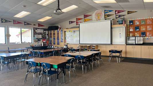 La Rosa Elementary School Classroom Standard in Ceres 2