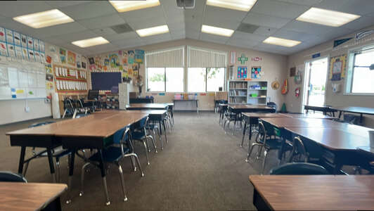 La Rosa Elementary School Classroom Standard in Ceres 3