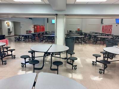 Black Hawk Middle School Cafeteria in Warrenton