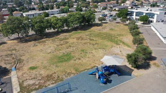 Lindbergh Elementary School Field - Practice in Lynwood 3