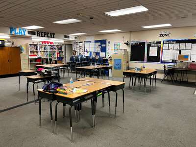 Thomas - Ruby S. Elementary School Classroom Standard in Las Vegas