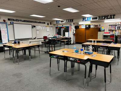 Thomas - Ruby S. Elementary School Classroom Standard in Las Vegas