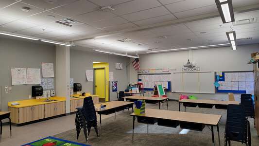 Jenkins - Earl N. Elementary School Classroom Standard in Las Vegas 2