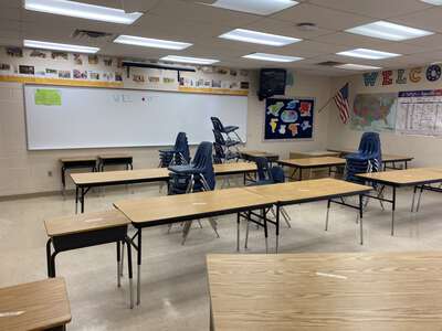 Horizon Middle School Classroom Standard in Kissimmee