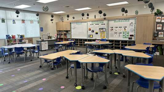 Loma Ridge Elementary School Classroom Standard in Irvine 2