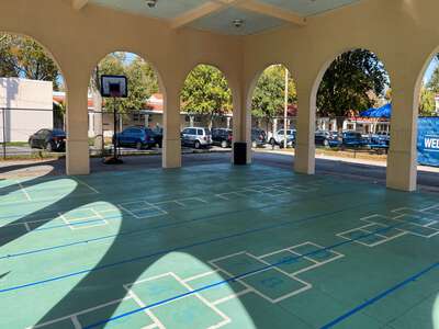 Roosevelt Elementary School (3801) Outdoor Basketball Courts in Tampa