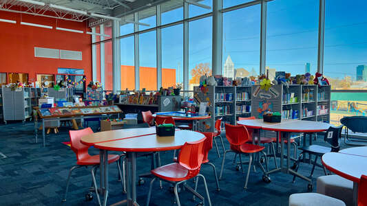 Van Zandt-Guinn Elementary School Library in Fort Worth