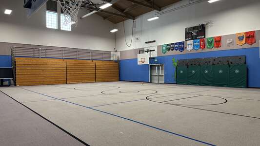 Green Gables Elementary School Gym in Federal Way