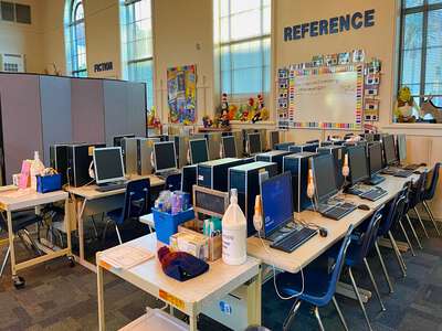 Ballast Point Elementary School (0161) Library in Tampa