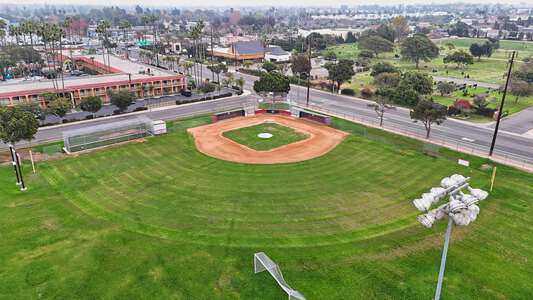 TeWinkle Middle School (7-8) Field - Baseball 1 in Costa Mesa