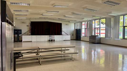 Carlton Elementary School Cafeteria in San Jose
