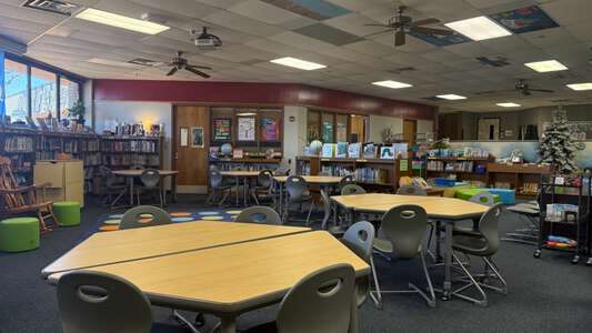 Will Rogers Elementary School Media Center in Oklahoma City