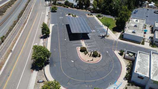 Hannalei Elementary School Parking Lot - Staff in Vista 2
