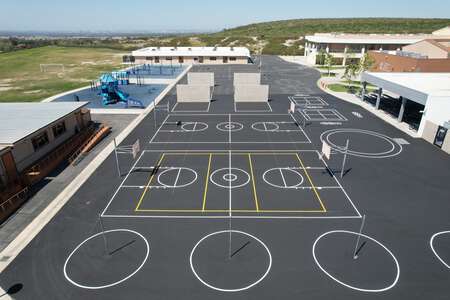 Loma Ridge Elementary School Outdoor Basketball Courts in Irvine
