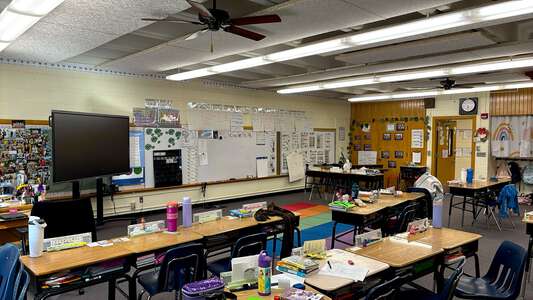 Price-Harris Communications Magnet Elementary School Classroom Standard in Wichita 3