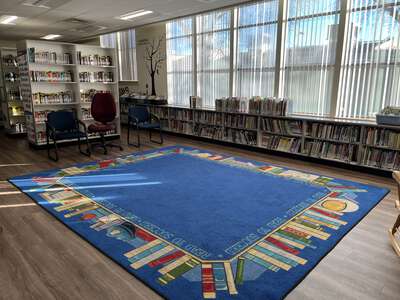 Woodbridge Elementary School Library in Woodbridge