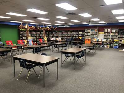 Meadowcreek Elementary Library in Fort Worth