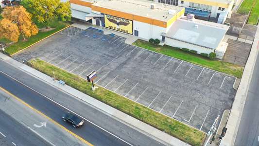 Emerson Middle School Parking Lot - Front in Bakersfield