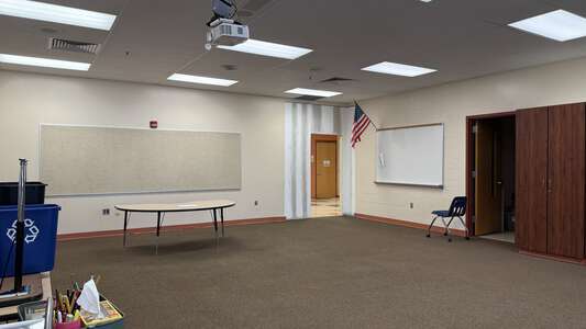 New River Elementary School Classroom Standard in Wesley Chapel