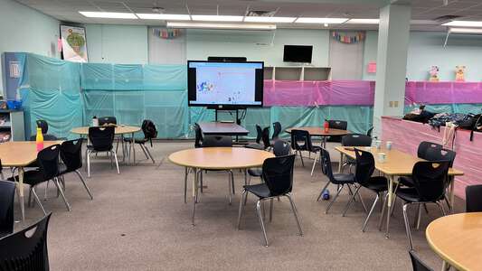 Atlantic Beach Elementary School Library (3 hr min) in Atlantic Beach 2
