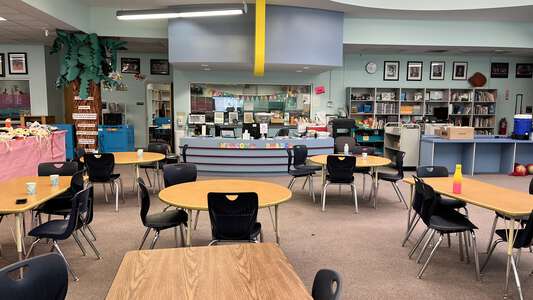 Atlantic Beach Elementary School Library (3 hr min) in Atlantic Beach 3