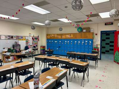 Bonnie Brae Elementary School Classroom Standard in Fort Worth