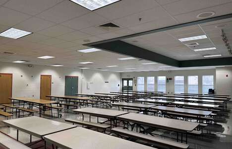 Ronald Reagan Elementary School Cafeteria in Nampa