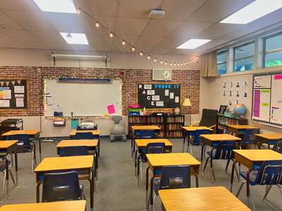 Hubert H. Bancroft Elementary School Classroom Standard in Sacramento