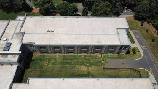 Lansdowne Elementary School Outdoor Area in Charlotte 3