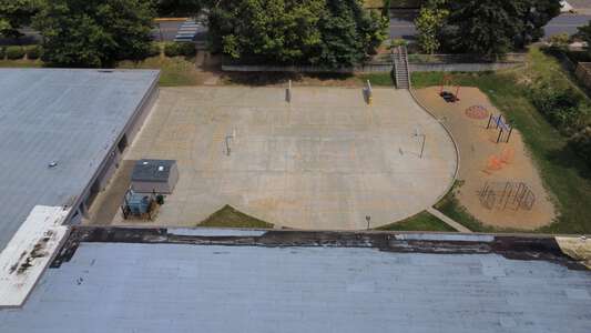 McCornack Elementary School Outdoor Area in Eugene